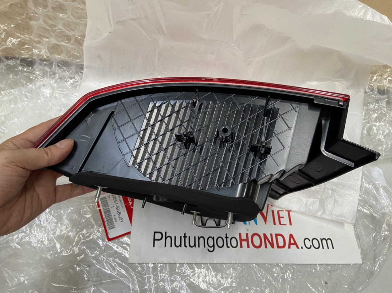 Đèn hậu miếng ngoài trên hông xe Honda CIVIC 2006 đến 2008
